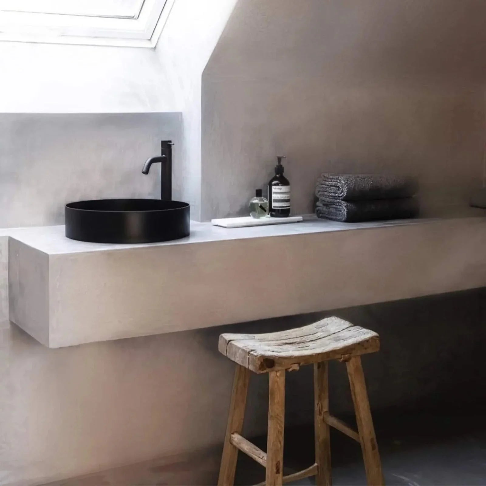 Microcement för badrum - Design By Cement Sweden AB